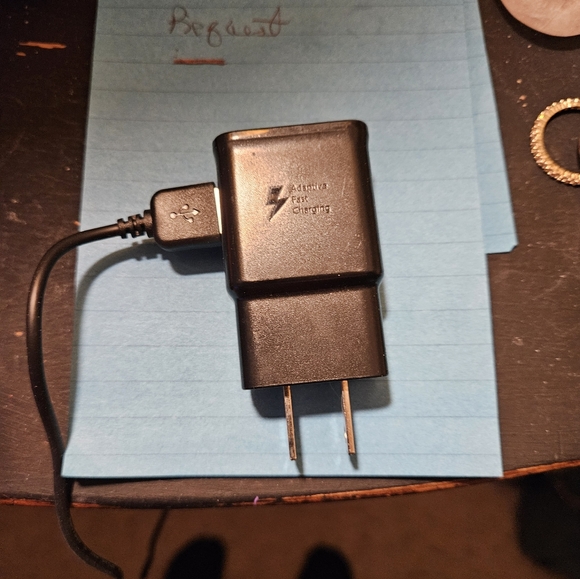 Saturn night light with wood bass. Please read the details. - Picture 4 of 4